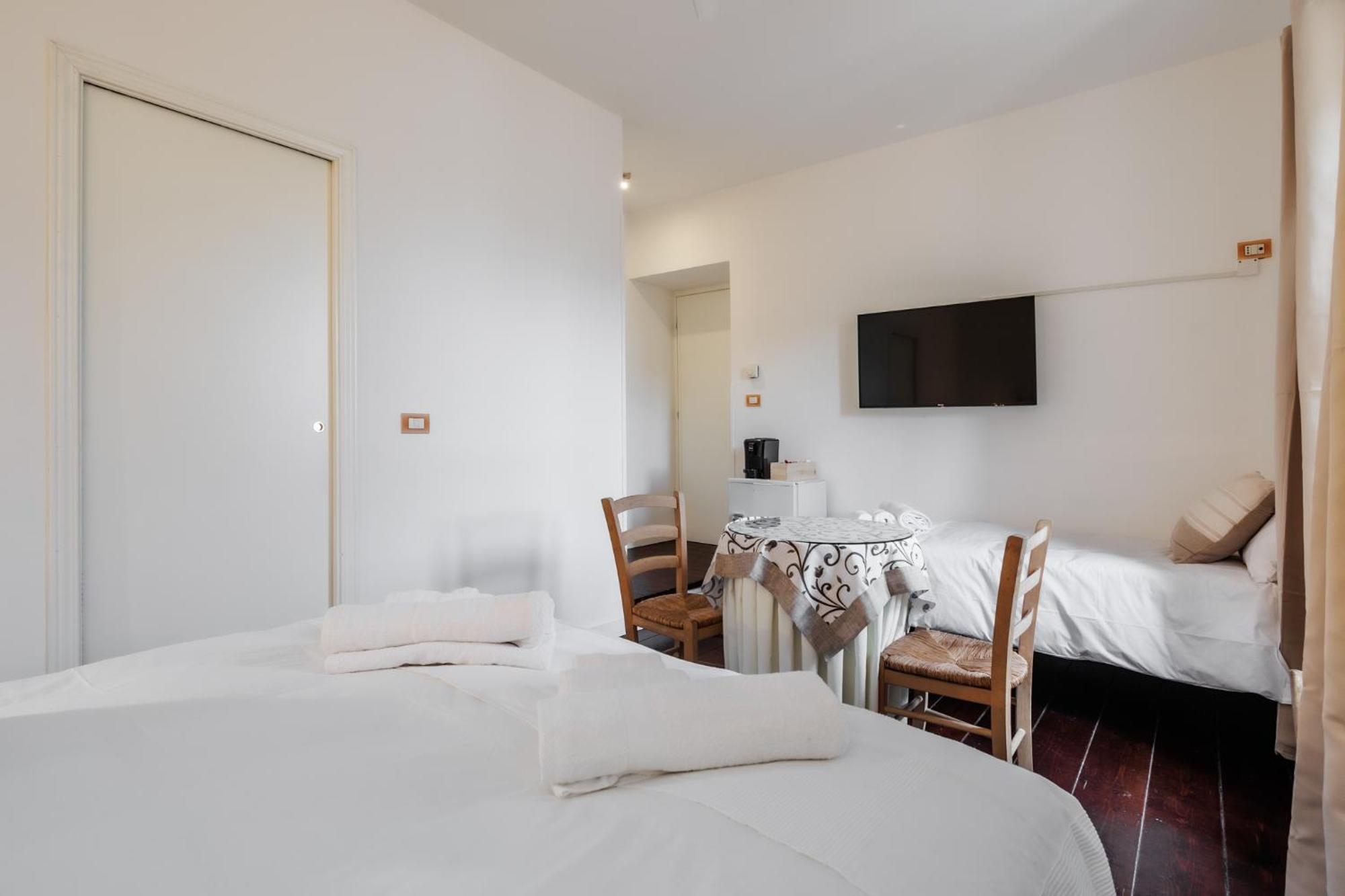 La Torretta Bed & Breakfast Tuscania Exterior foto